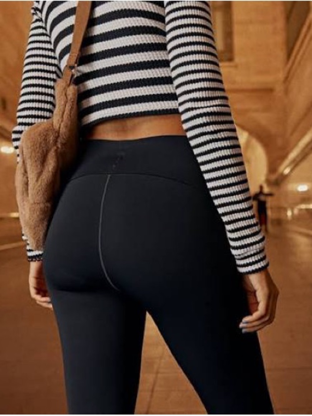 OFFLINE By Aerie Real Luxe Street Legging Size Medium